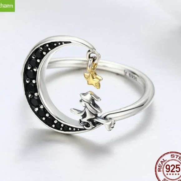 Jewelry - Sterling Silver Witch Ring